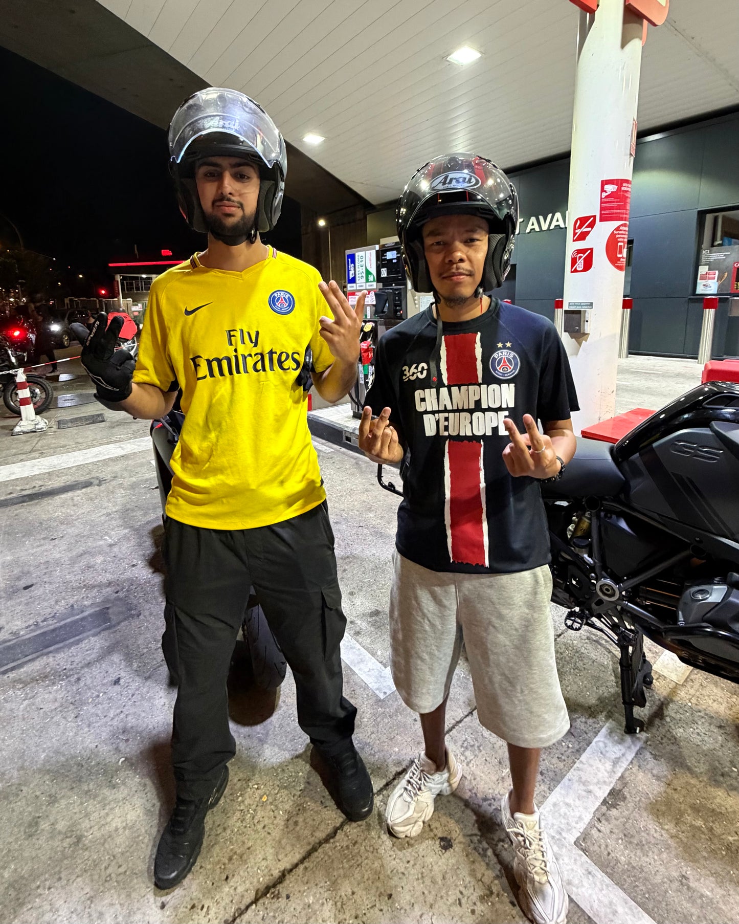 MAILLOT 360 PSG CHAMPION D’EUROPE 2026 NAVY PRÉCOMMANDE